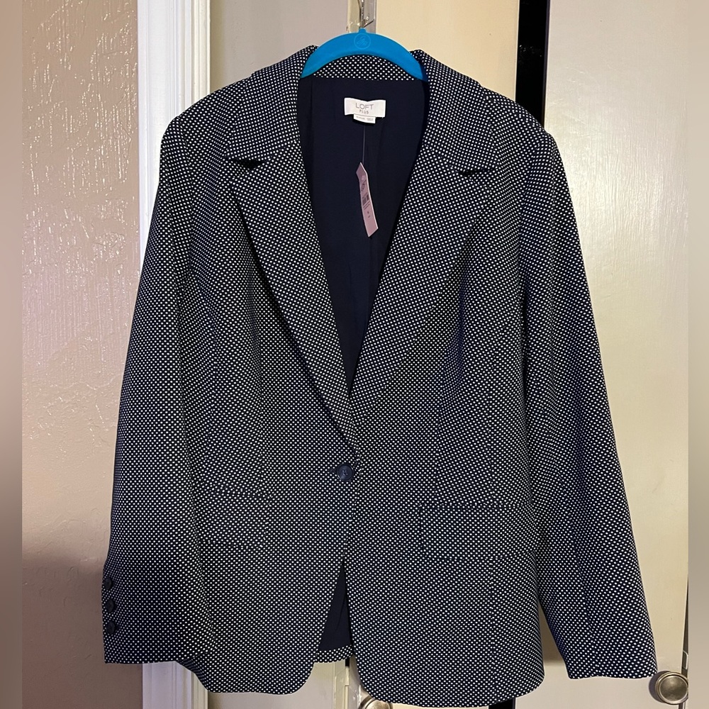 The Loft Navy and White Polka Dot Blazer. Size 16 plus. BNWT
